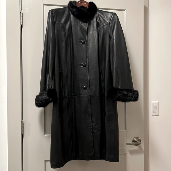 Mink-lined Leather coat - Picture 1 of 12